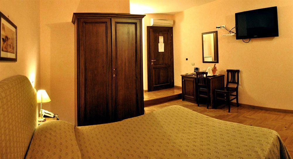 Boncompagni 3* Roma